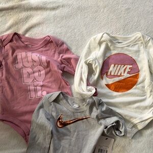 Nike Baby Onesie Set in Pink, White, Gray